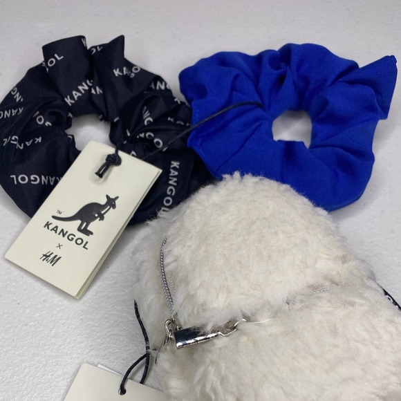 H&M x Kangol Scrunchies Black and Blue Bloggers - Picture 5 of 6